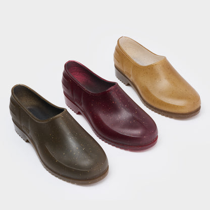 French Recycled Hemp Garden Clogs in Jam