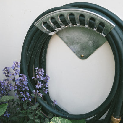English Garden Hose Mount
