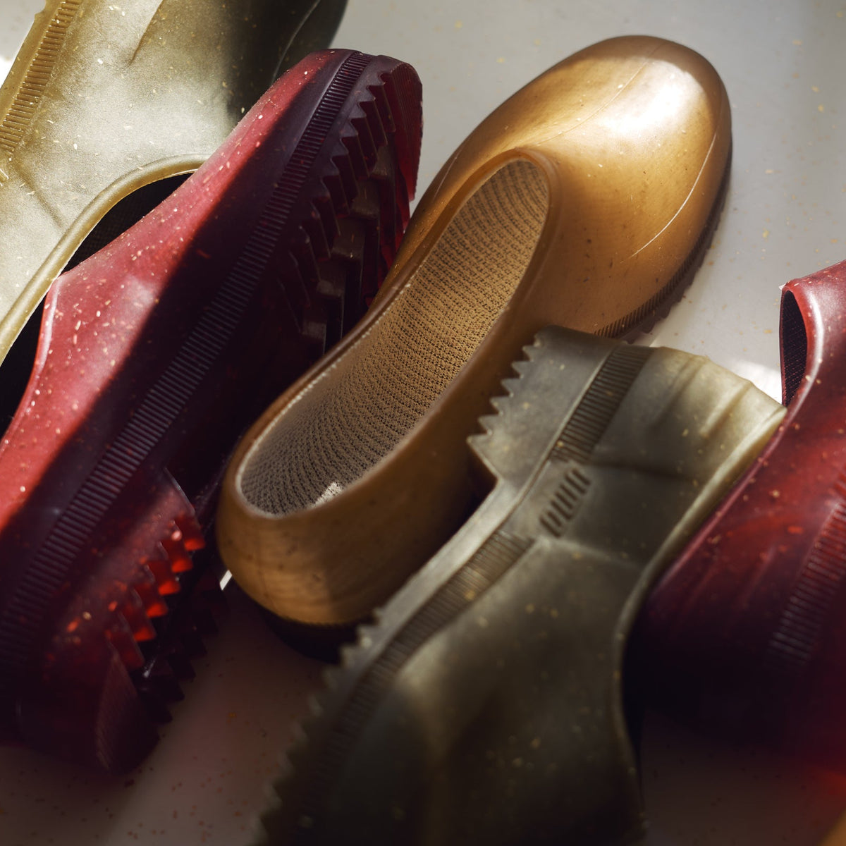 French Recycled Hemp Garden Clogs in Relish