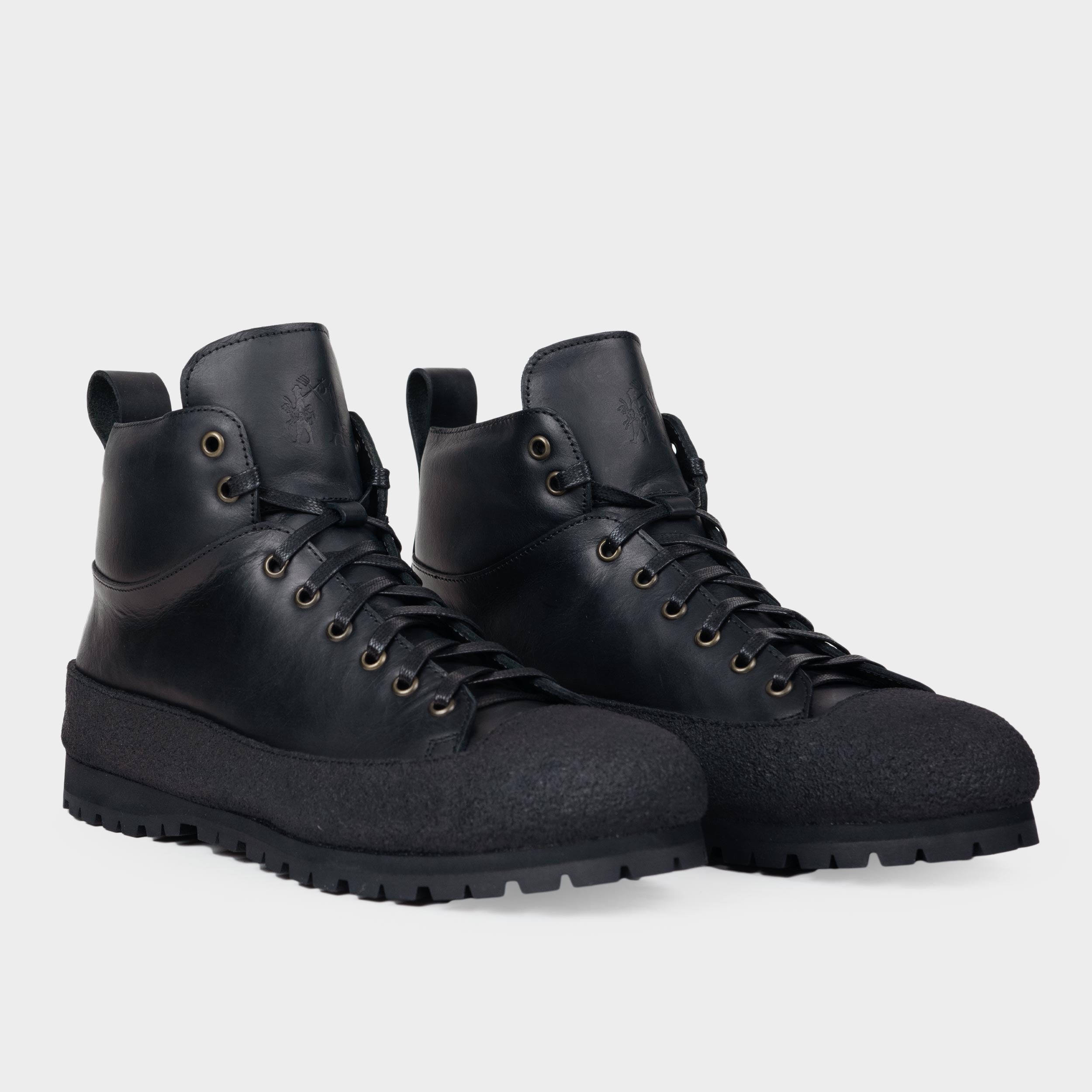 Calfskin Gardening Boots in Black
