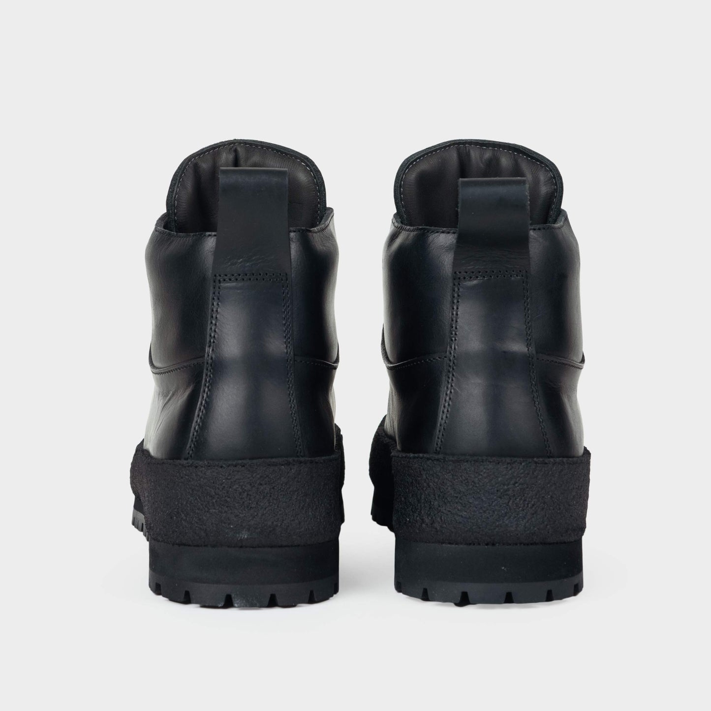 Calfskin Gardening Boots in Black