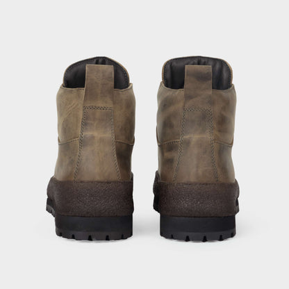 Calfskin Gardening Boots in Olive