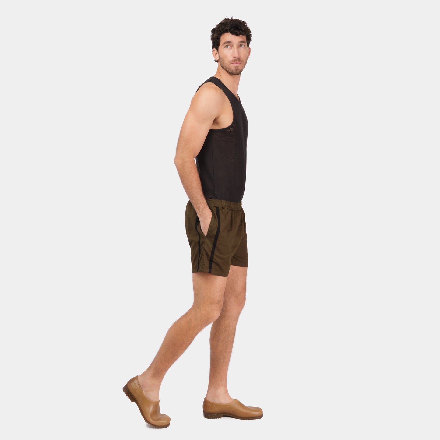 Le Laboureur French Cotton Easy Short in Khaki Green