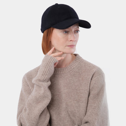 Merino Wool Ridge Knit Sweater with Thumb Holes