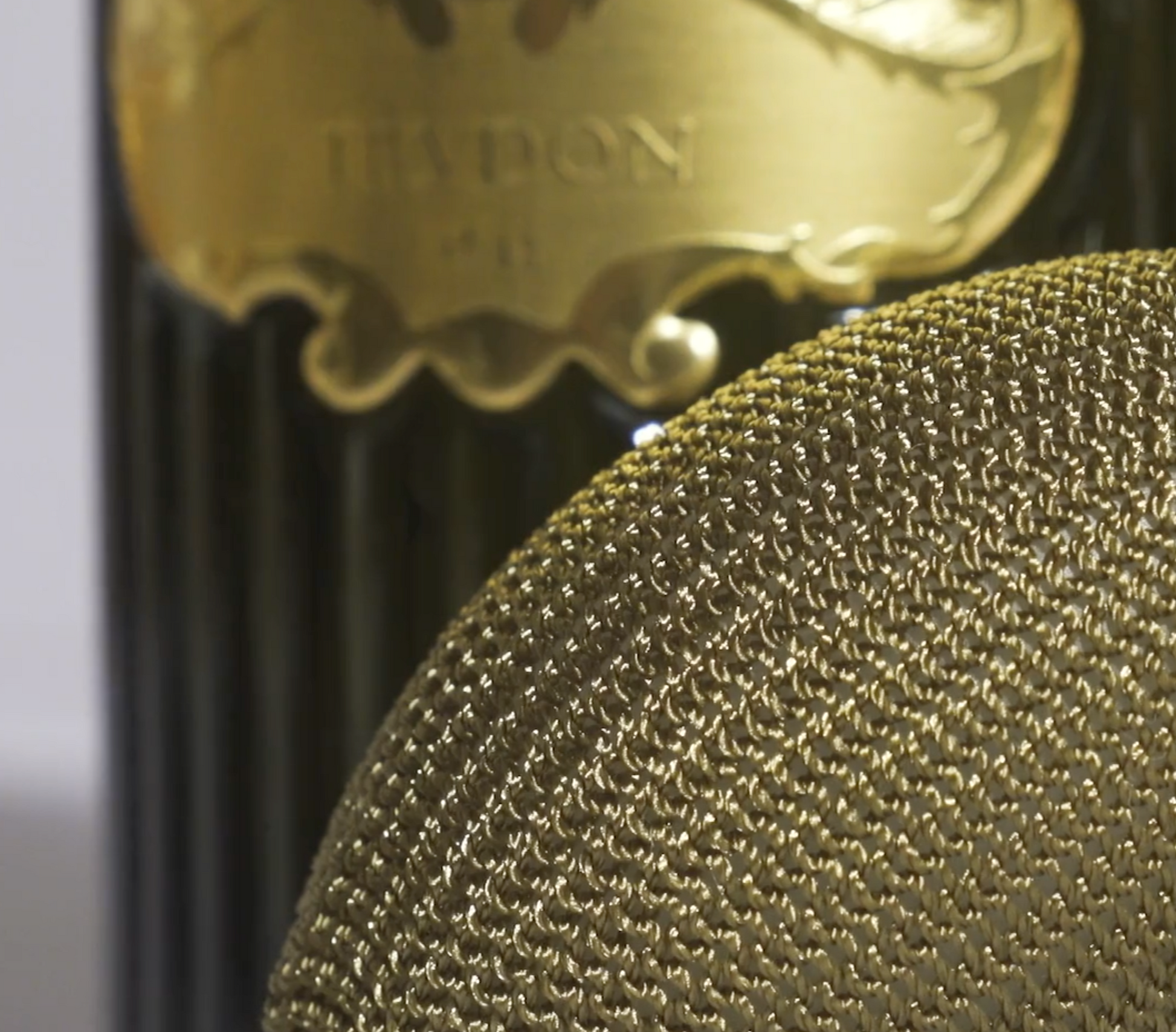 Trudon Ernesto Room Spray (Leather + Tobacco)